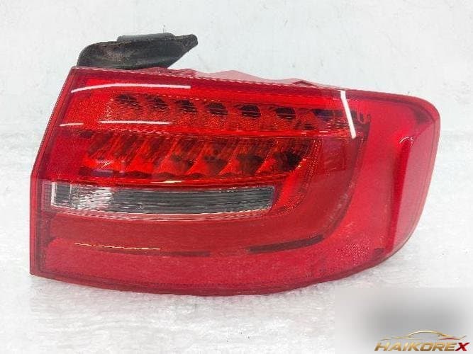 Audi A4 2014 — фонарь задний правый (комбинированный) 8K5 945 096 AC