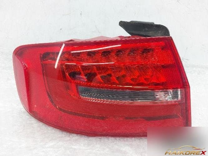 Audi A4 2014 — комбинированный фонарь задний левый (водителя) 8K5 945 095 AC