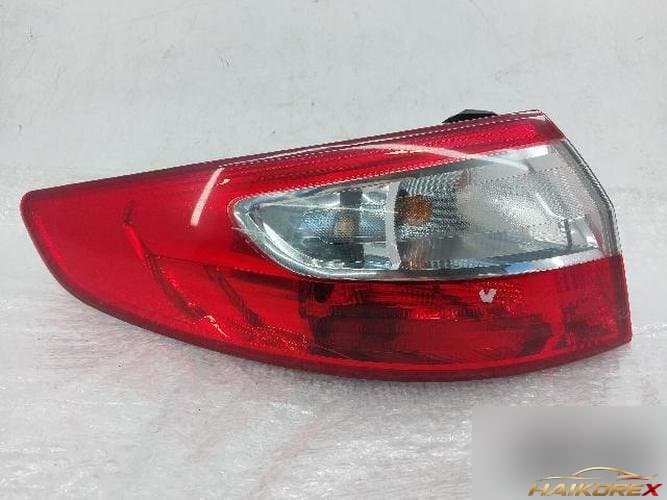Renault SM3 2013 — комбинированный фонарь задний левый (водительский) 265550016R