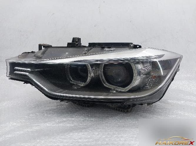 BMW 3-серия 2012 — фара левая