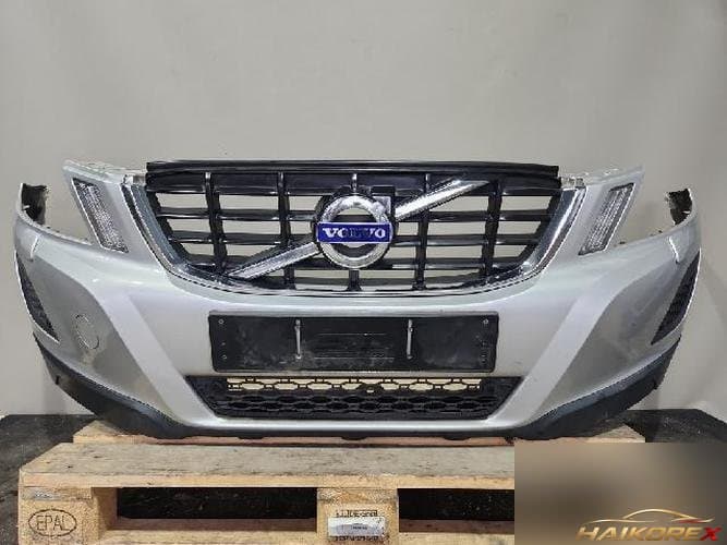 Volvo XC60 2013 — передний бампер