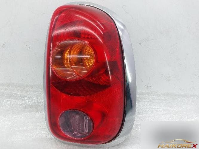 Mini Countryman 2012 — фонарь задний в сборе правый (пассажирский) 9808150-01