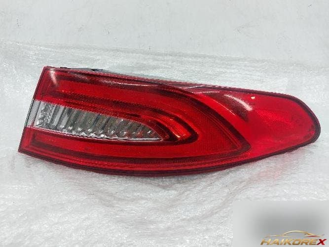 Jaguar XF 2014 — комбинированный фонарь задний правый CX23-13404-AD