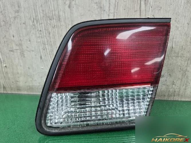 Renault SM5 2001 — накладка крышки багажника со светом номера (53804-510)