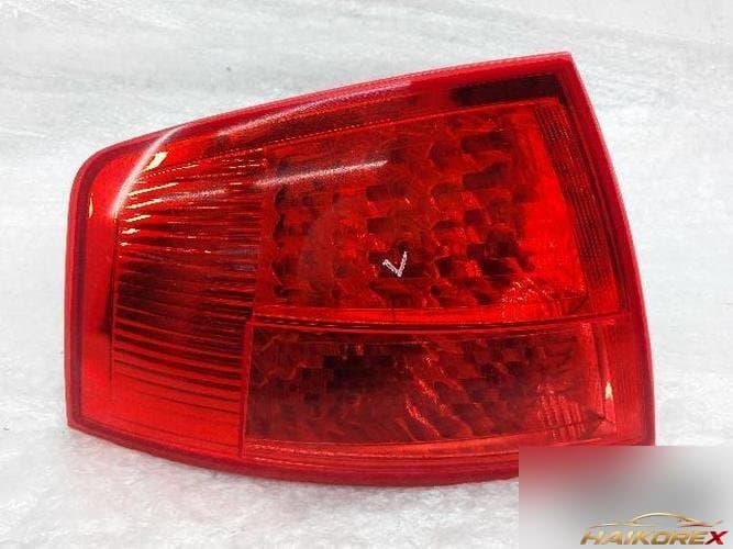 Audi A8 2007 — фонарь задний левый (комбинированный) 4E0945095C