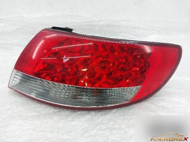 Hyundai Grandeur 2006 — фонарь задний комбинированный (правый) 92402-3LO