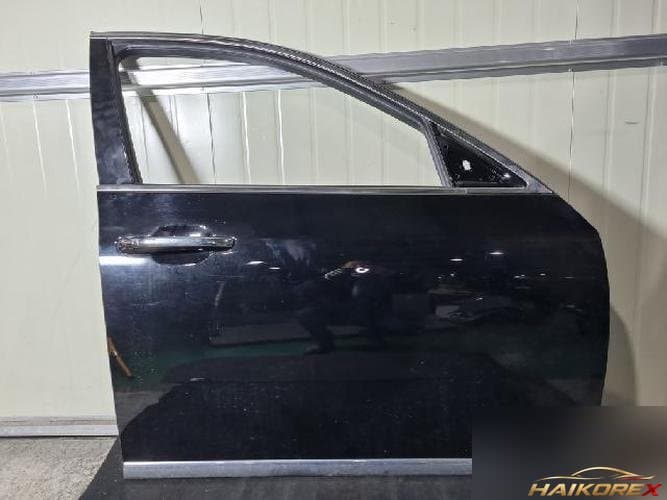Hyundai Equus 2010 — передняя дверь правая
