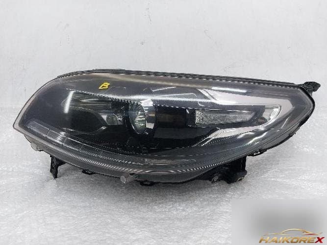 Renault SM7 2012 — фара левая 260605456R