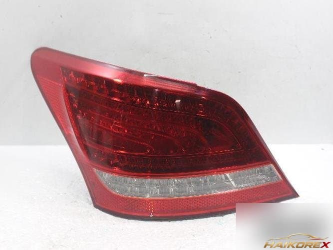 Hyundai Equus 2010 — комбинированный фонарь задний левый (водительский) 924013N010