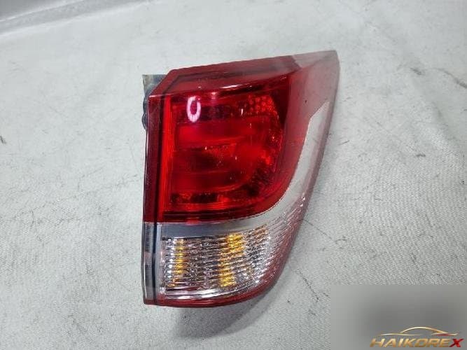 SsangYong Korando 2014 — комбинированный задний фонарь правый