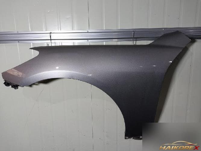Hyundai Genesis 2009 — крыло левое
