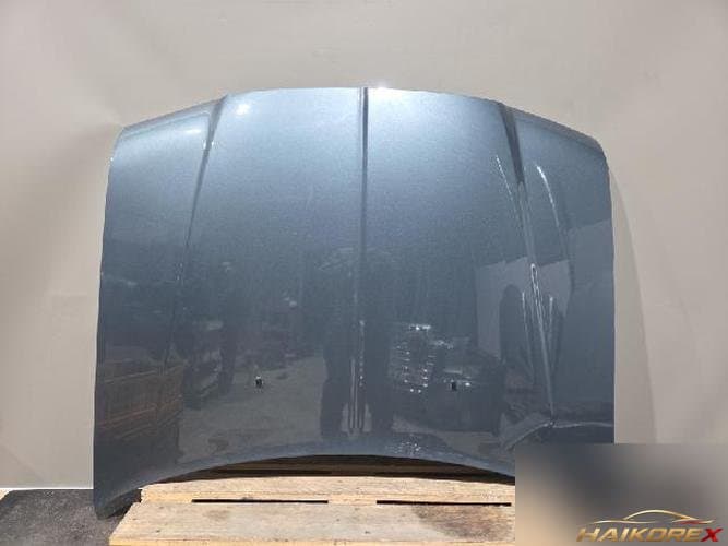 Chrysler 300 2007 — капот