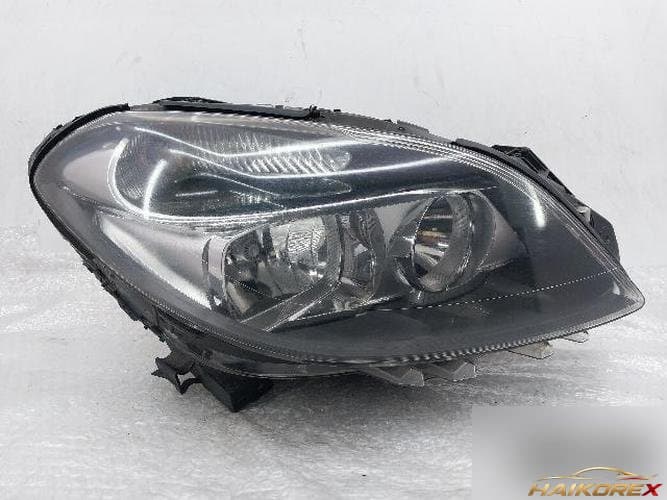 Mercedes-Benz B-класс 2013 — фара правая A2468200261
