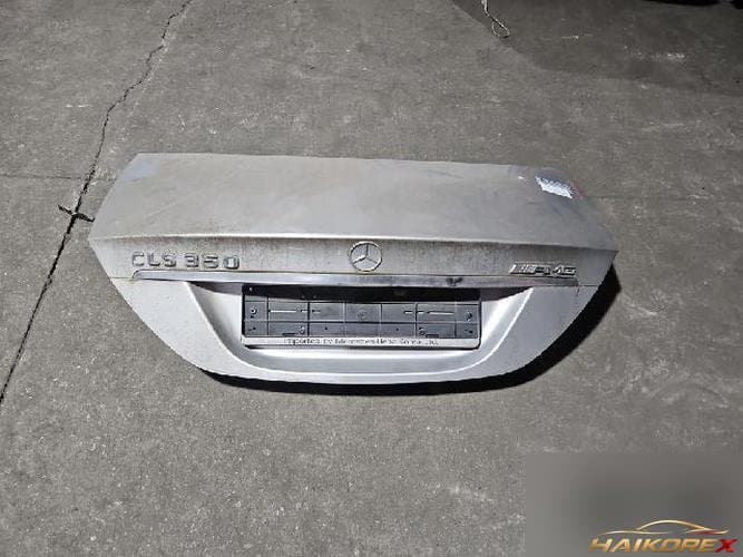 Mercedes-Benz CLS-Class 2010 — дверь багажника A2197500875
