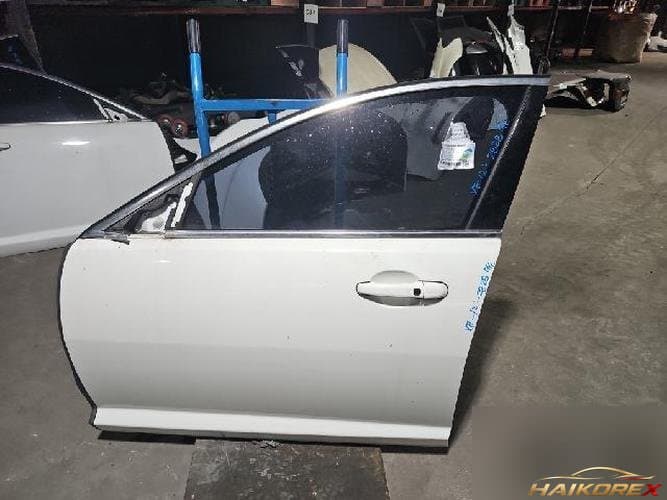 Jaguar XF 2012 — дверь передняя левая 8X23-F20125-AB