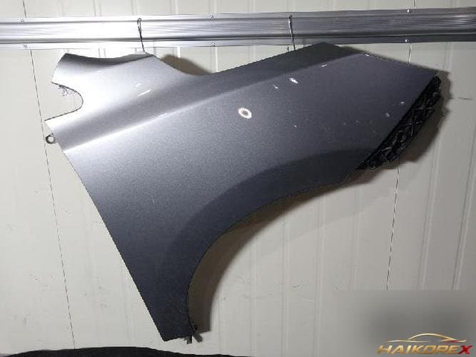 Hyundai Tucson 2012 — крыло правое