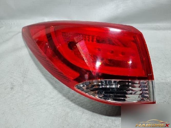 Hyundai Tucson 2012 — комбинированный фонарь задний левый (сторона водителя)