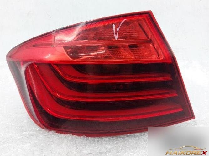 BMW 5-серия 2014 — комбинированный фонарь задний (левый, водительский) 184080-01