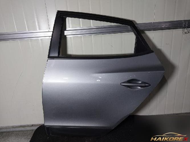 Hyundai Tucson 2012 — дверь задняя левая (водителя)