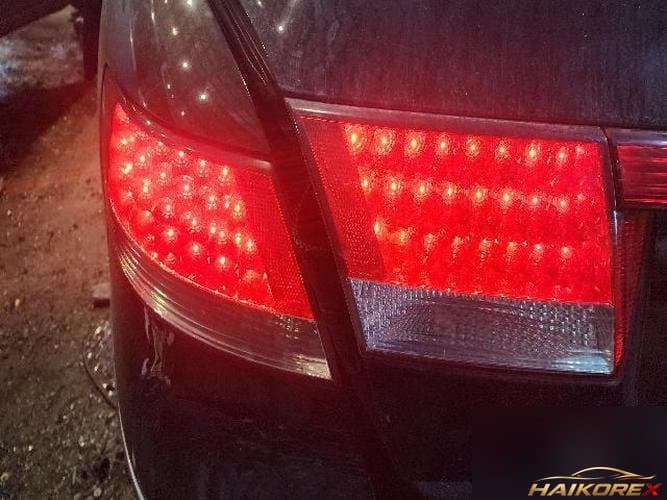 Hyundai Grandeur 2005 — накладка двери багажника левая 92403-3L0