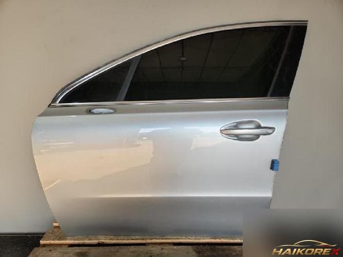 Peugeot 508 2015 — дверь передняя левая (водительская)