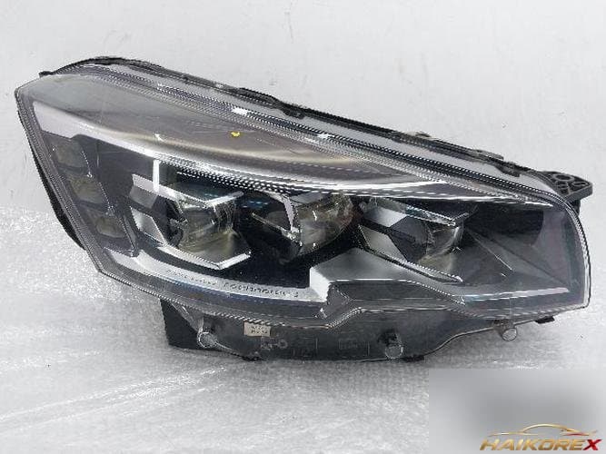 Peugeot 508 2015 — фара правая (LED) 9807241680