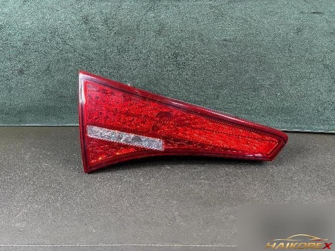 Kia K5 2011 — trim левой двери 1