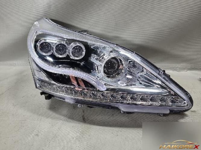 Hyundai Equus 2012 — фара правая
