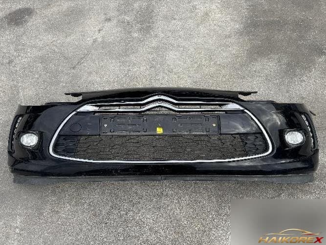 Citroen DS3 2014 — передний бампер
