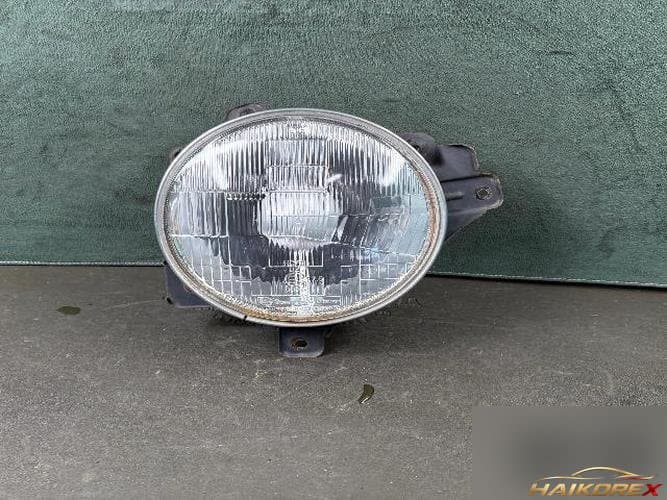KG Mobility Korando 2005 — фара правая