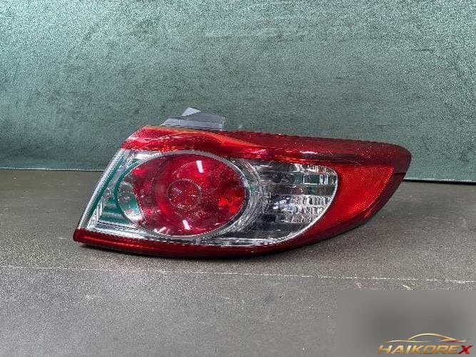 Hyundai Santa Fe 2006 — комбинированный фонарь задний правый (пассажирский)