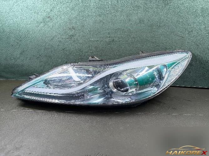 Hyundai Genesis 2012 — фара левая HID