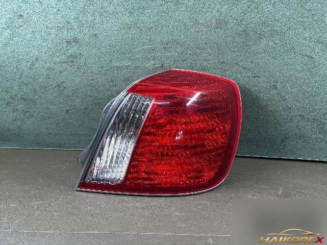 Hyundai Granzer 2004 — комбинированный задний фонарь правый (со стороны пассажира) 39721