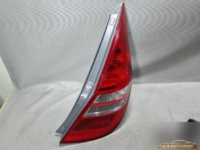 Hyundai i30 2008 — фонарь задний комбинированный правый (пассажирский) 1