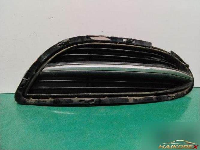 BMW 5 Series 2015 — противотуманная фара правая A2228850324
