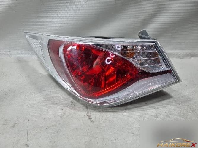 Hyundai Sonata 2012 — фонарь задний комбинированный (левый, водительский)