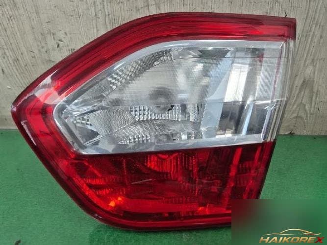 Renault SM3 2011 — накладка крышки багажника с подсветкой номера 265500017R