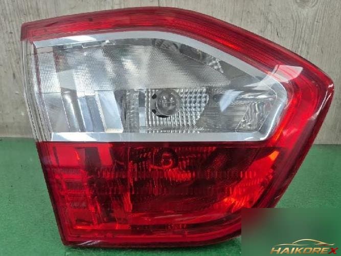 Renault SM3 2011 — накладка задней двери левая 265550017R
