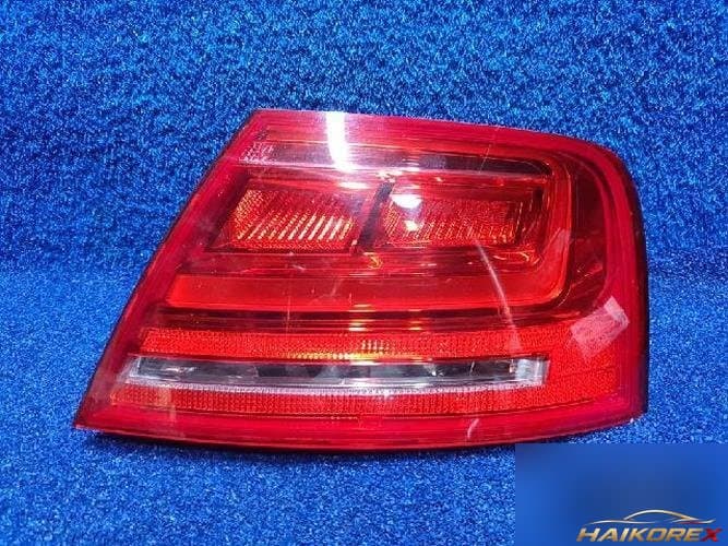 Audi A8 2011 — комбинированный фонарь задний правый 4H0945096