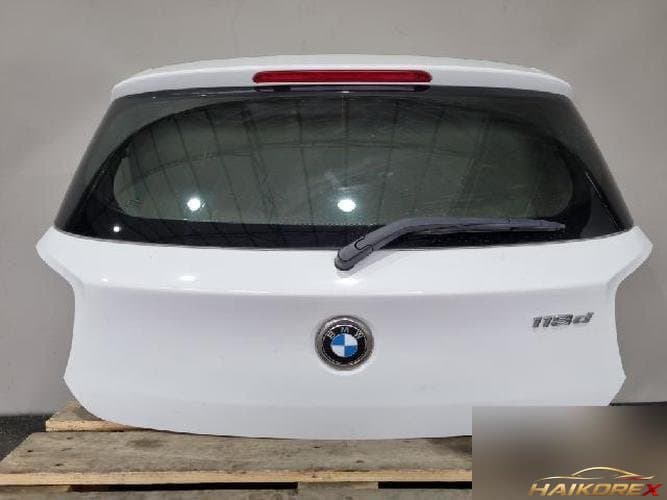 BMW 1 Series 2013 — крышка багажника