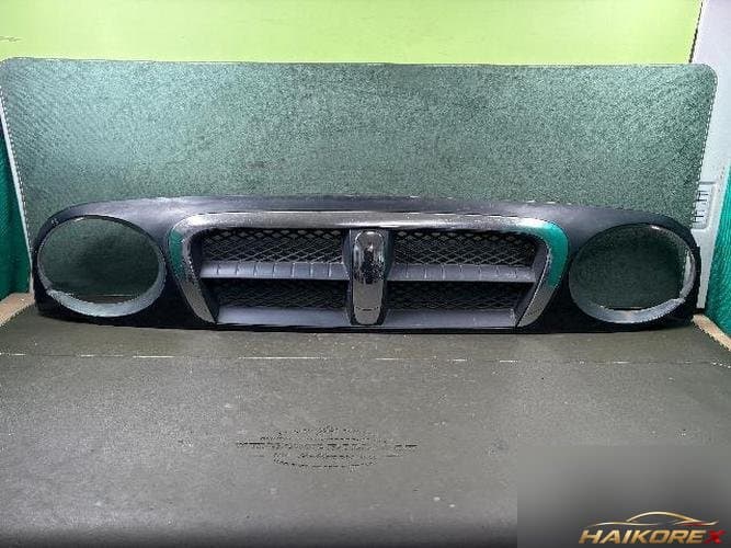 KG Mobility Korando 2005 — решетка радиатора 2