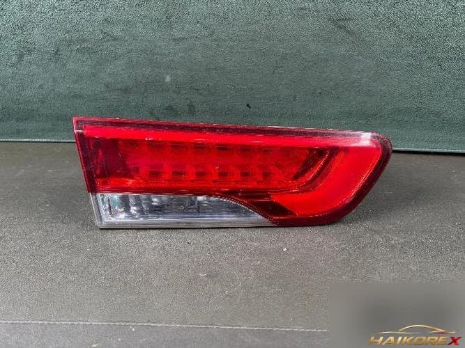 Kia Forte 2011 — накладка задней двери левая 1