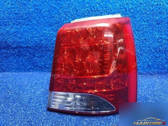 Kia Sorento 2010 — фонарь задний комбинированный (правый, сторона пассажира)