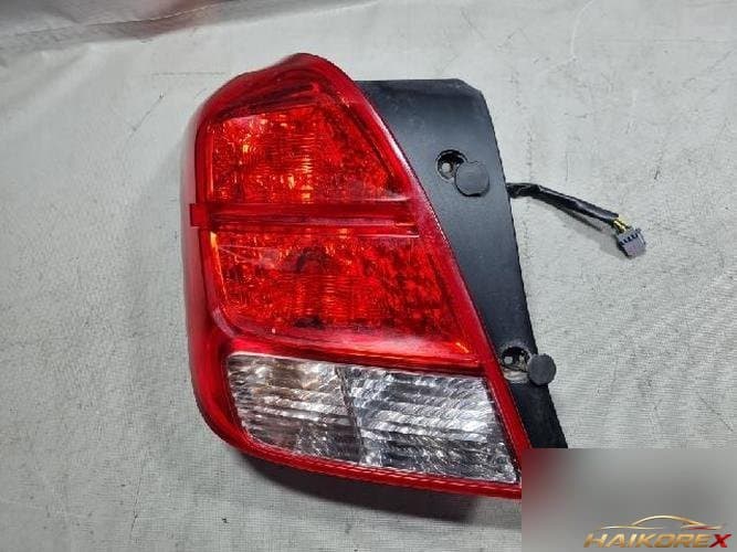 Chevrolet Trax 2013 — комбинированный задний фонарь левый (водителя)