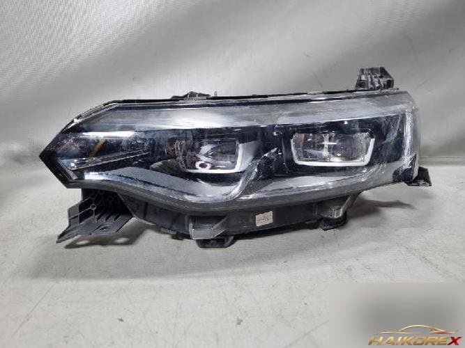 Renault SM6 2016 — фара левая 260606722R