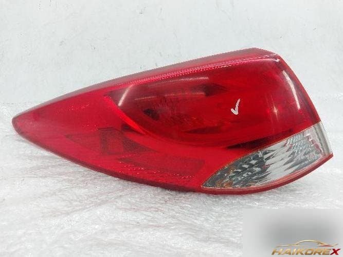 Hyundai Tucson 2012 — фонарь задний левый (комбинированный) 92401-2S0
