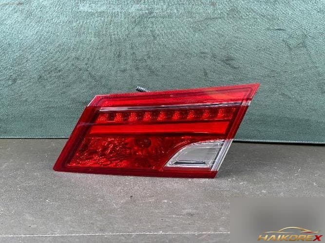 Renault SM5 2013 — накладка крышки багажника с LED фонарём, 7