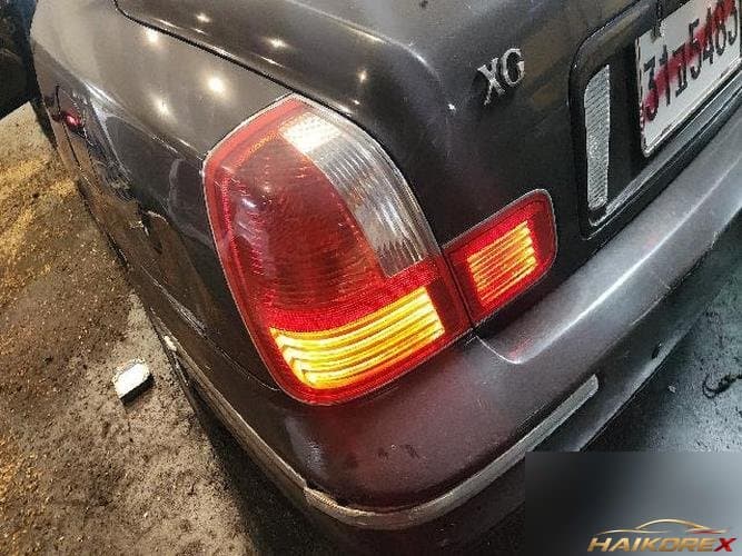 Hyundai Granzer 2002 — фонарь задний левый (комбинированный)