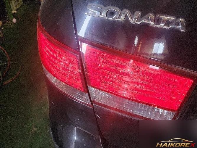 Hyundai Sonata 2010 — фонарь задний комбинированный (левый, сторона водителя) 92401-3K0