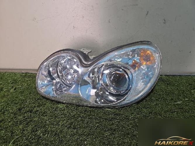 Hyundai Sonata 2003 — фара головного света правая
